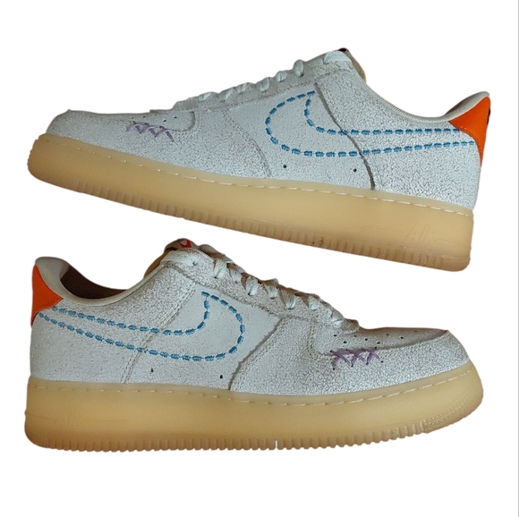 Men’s Nike Air Force One '07 White Distressed Sneakers Size 9 - Picture 11 of 12